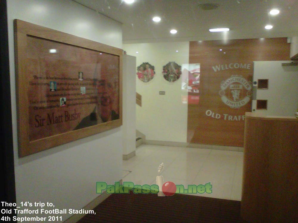 Old Trafford Director inside view