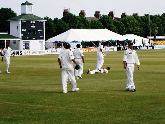 Pak Players Warm up