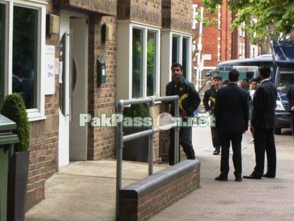 Pakistan check-in at Lord's