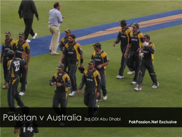 Pakistan team comes off the field at the end of the first innings