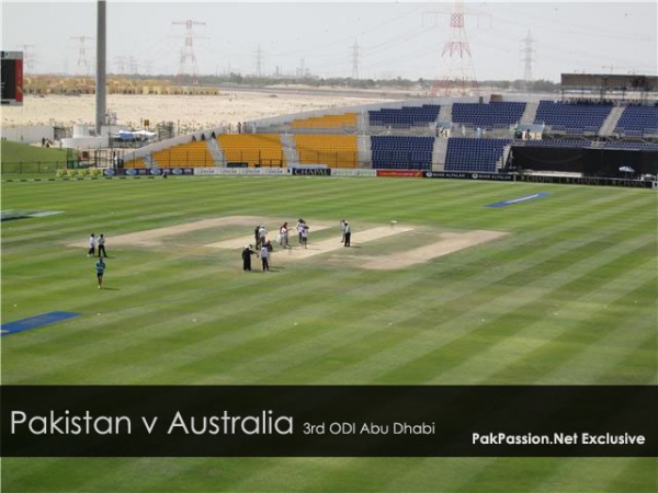 Pakistan v Australia - 3rd ODI at Abu Dhabi