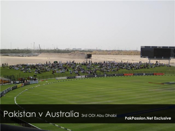 Pakistan v Australia - 3rd ODI at Abu Dhabi