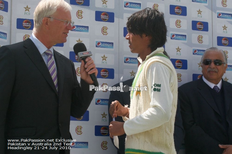 Pakistan v Australia Test Series - 2nd Test - Headingley - Day 4
