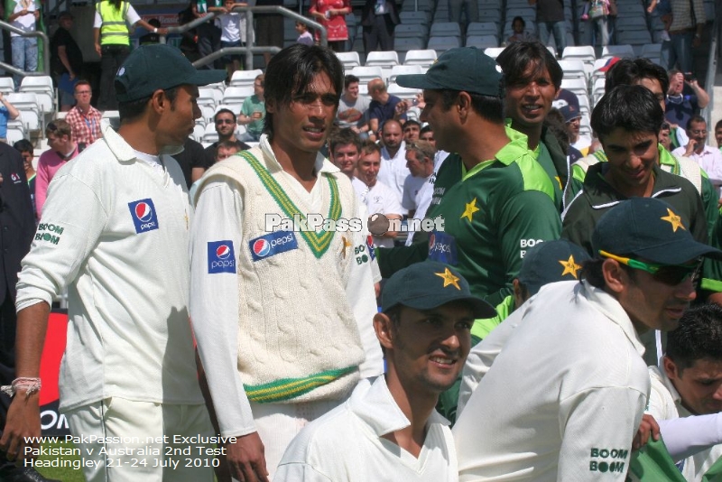 Pakistan v Australia Test Series - 2nd Test - Headingley - Day 4