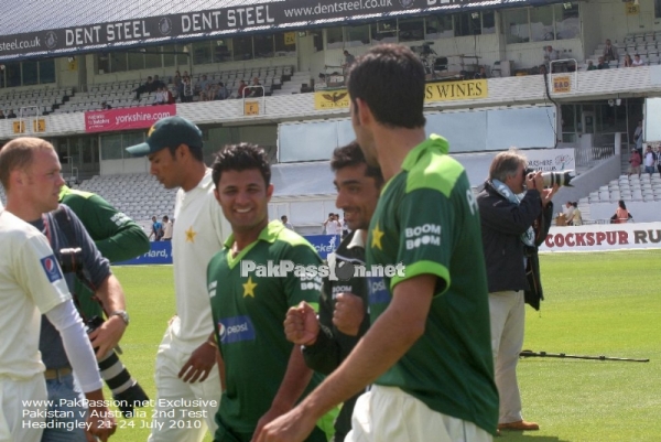 Pakistan v Australia Test Series - 2nd Test - Headingley - Day 4