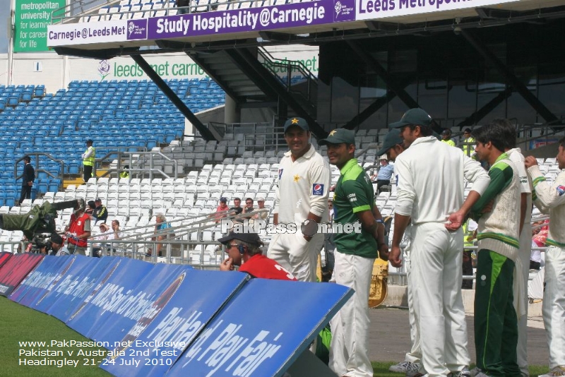 Pakistan v Australia Test Series - 2nd Test - Headingley - Day 4