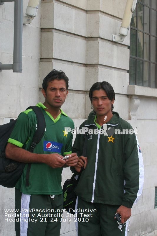 Pakistan v Australia Test Series - 2nd Test - Headingley - Day 4