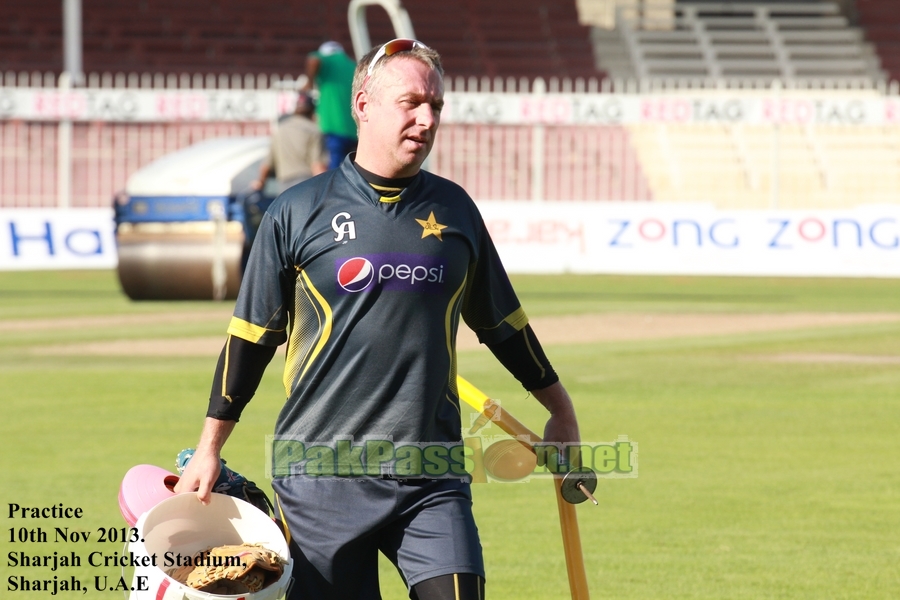 Pakistan v South Africa, 5th ODI Warm-up