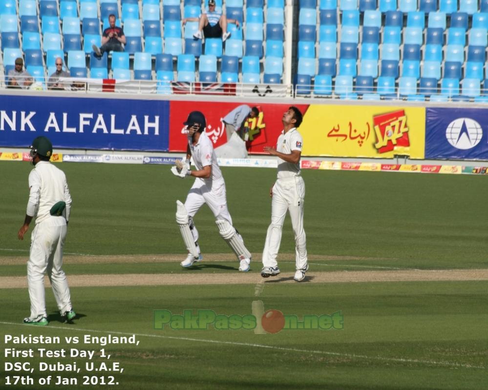 Pakistan vs England | First Test : Day 1 | 17 January 2012 | Dubai Sports C