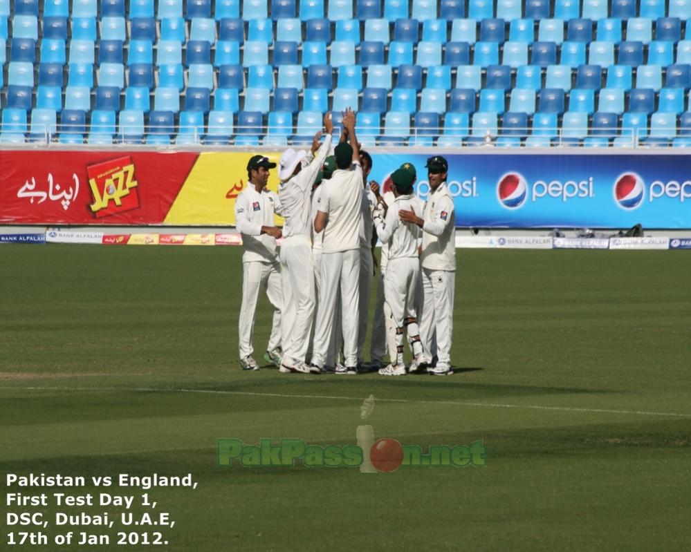 Pakistan vs England | First Test : Day 1 | 17 January 2012 | Dubai Sports C