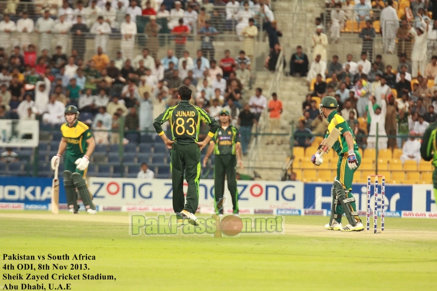 Pakistan VS South Afirca - 4th ODI - Dubai - 8th November 2013