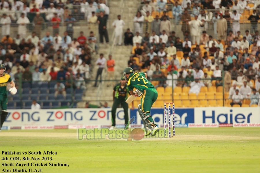 Pakistan VS South Afirca - 4th ODI - Dubai - 8th November 2013