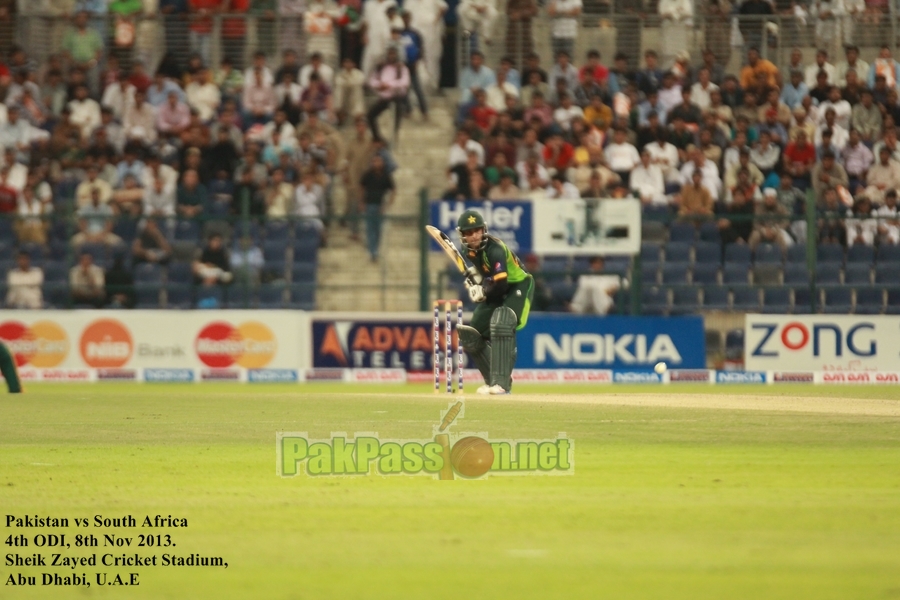 Pakistan VS South Afirca - 4th ODI - Dubai - 8th November 2013