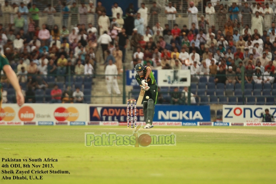 Pakistan VS South Afirca - 4th ODI - Dubai - 8th November 2013