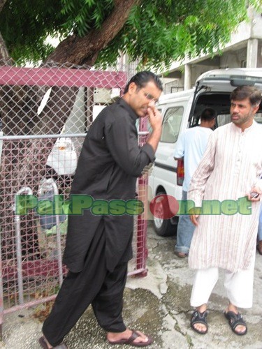 Pakistani Players and Coaching Staff at Jummah Prayer