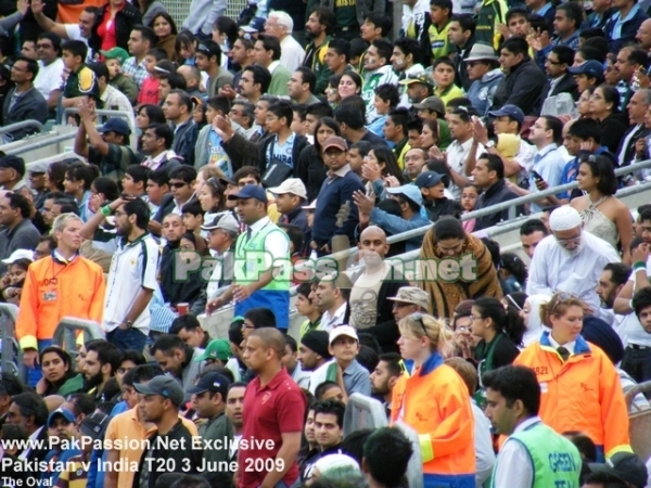Pakistani supporters at The Oval