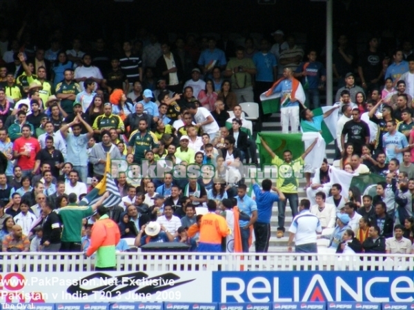 Pakistani supporters at The Oval