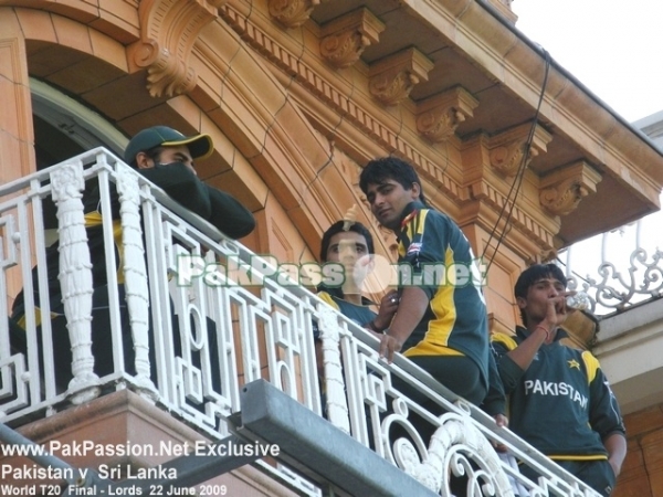 Pakistanis on Lord's balcony