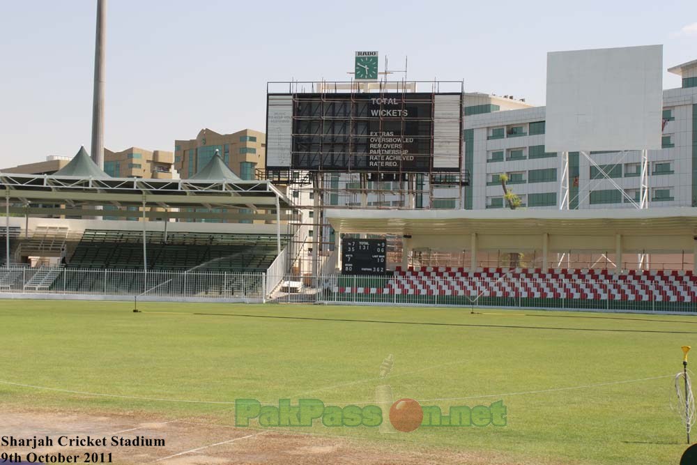 PakPassion Visits Sharjah Cricket Ground - 09 October 2011