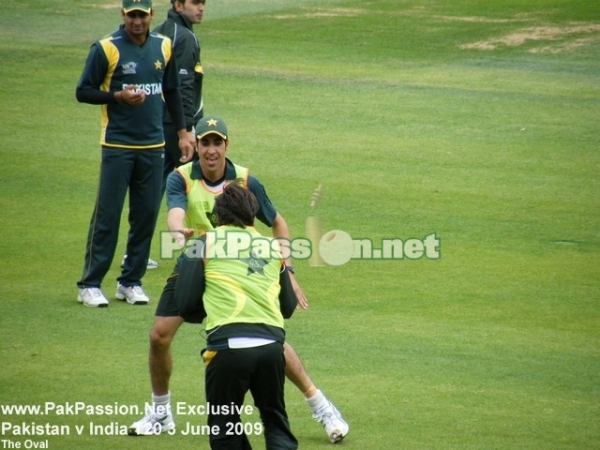 Players enjoy themselves during warmups