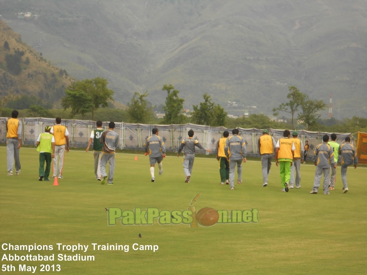 Players warming up