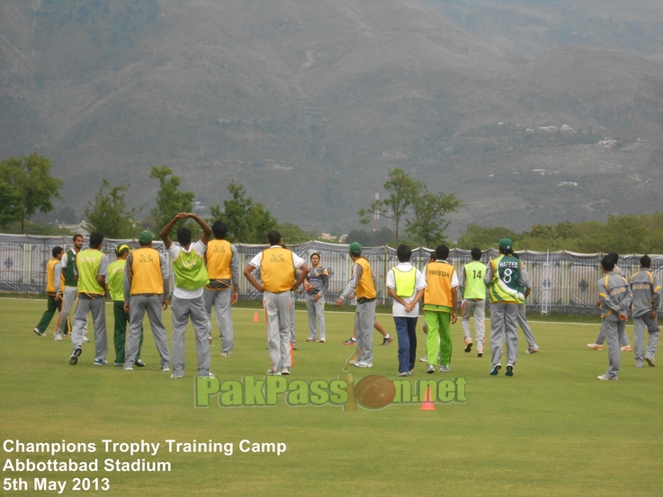 Players warming up