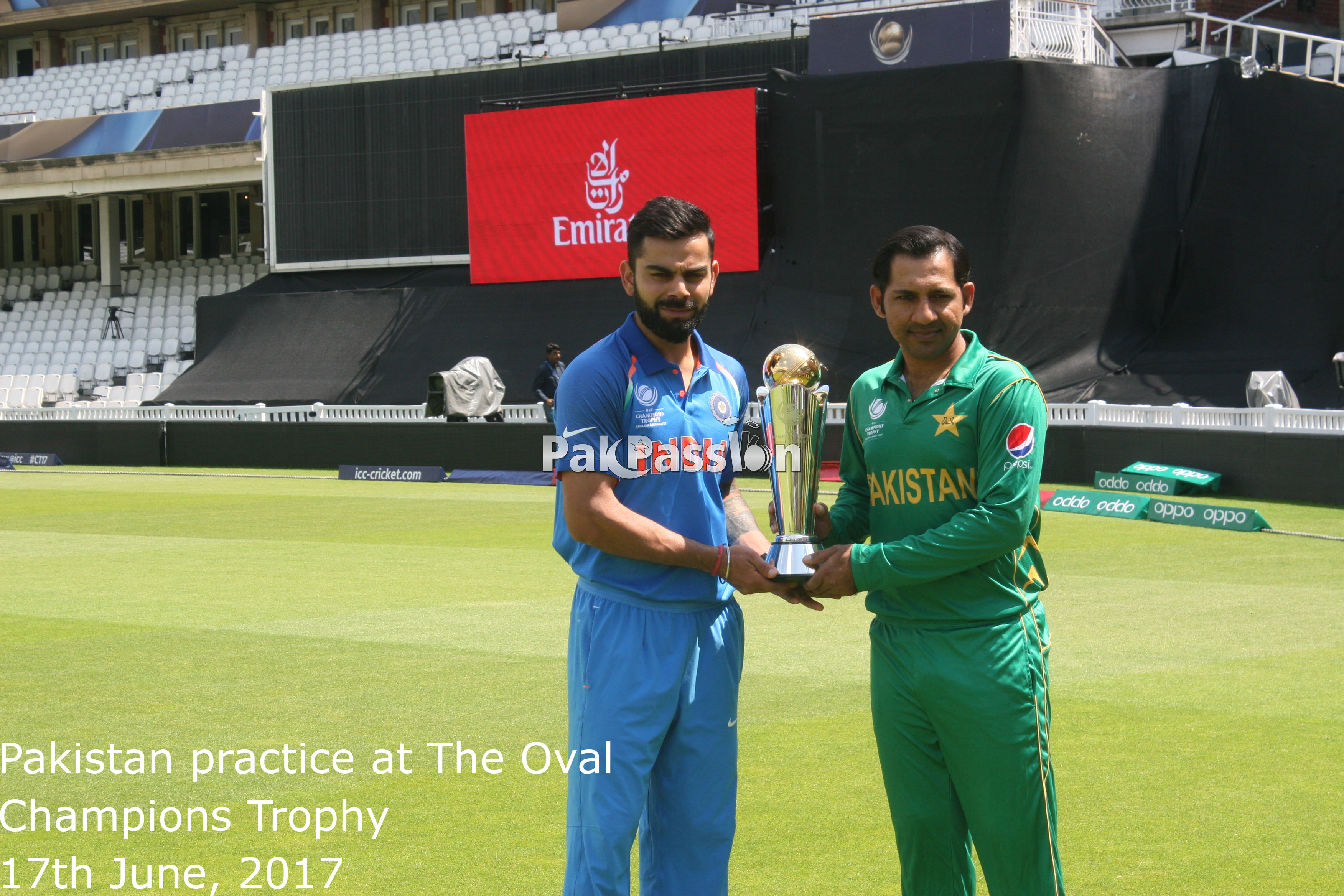 Sarfraz Ahmed and Virat Kohli before the 2017 Champions Trophy final