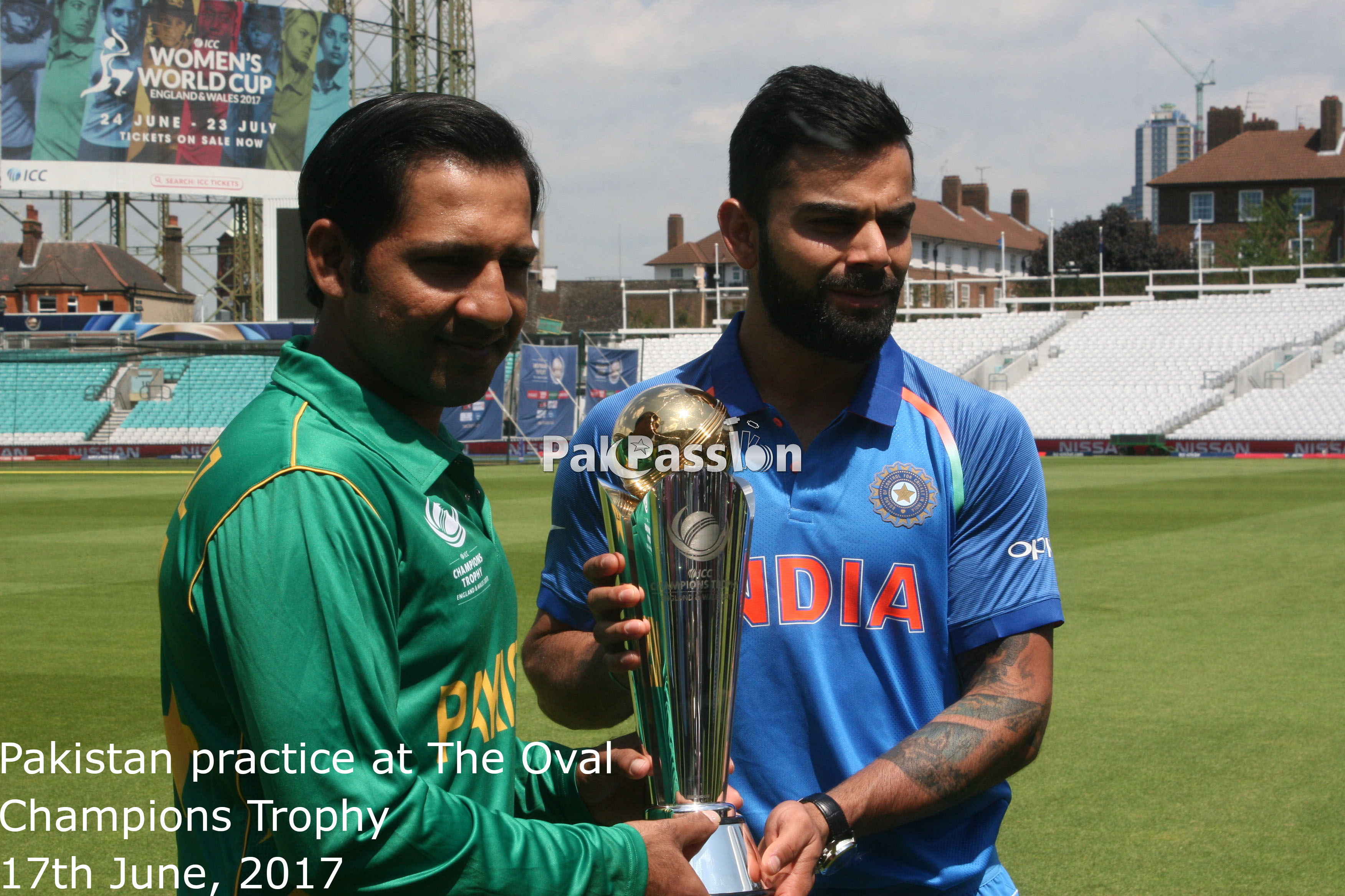 Sarfraz Ahmed and Virat Kohli before the 2017 Champions Trophy final