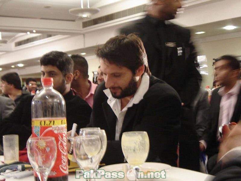 Shahid Afridi and Younis Khan Fundraising event in Manchester