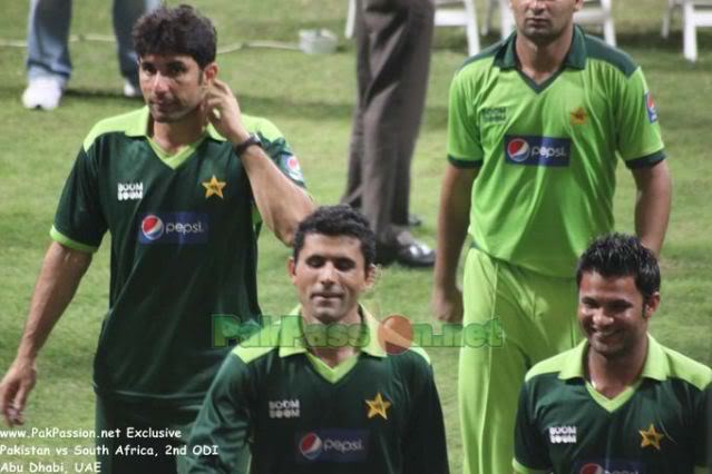 Shahzaib Hasan and Misbah Ul Haq with Abdul Razzaq and Imran Farhat