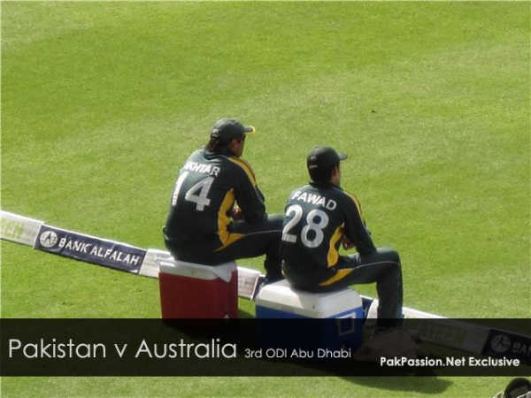 Shoaib Akhtar and Fawad Alam watch the action from a distance