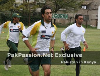 Shoaib Akhtar, Umar Gul