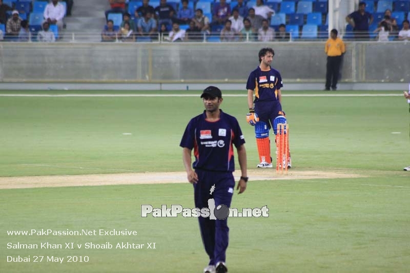 Shoaib Akhtar XI v Salman Khan XI