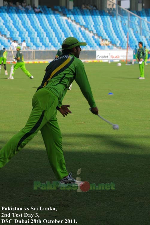 Shoaib Malik during a practice session