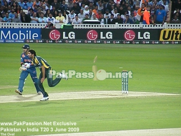 Sohail Tanvir in his follow through