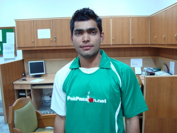 Umar Akmal