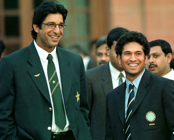 wasim-akram-and-sachin-tendulkar.jpg