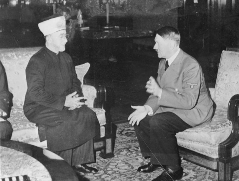 Hitler-hosts-the-Mufti.jpg