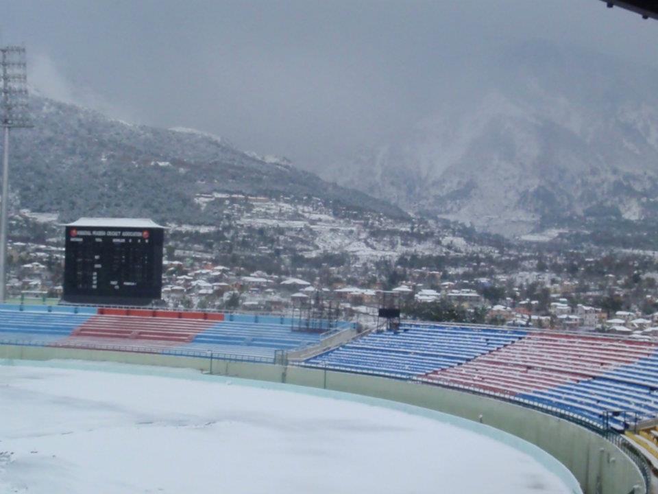 Dharamshala+Snow+Fall.jpg