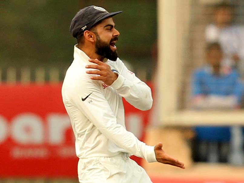 virat-kohli-mocks-warner-bcci_806x605_71489925010.jpg