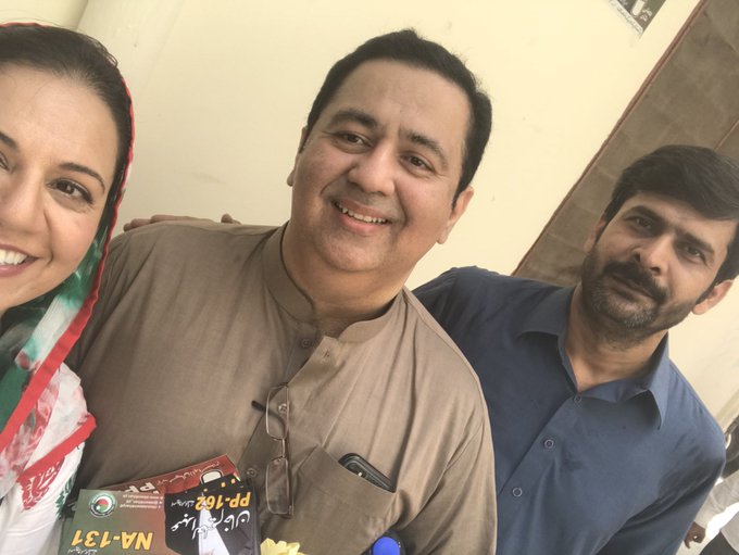 DiECZvIWsAAhS-4.jpg:small