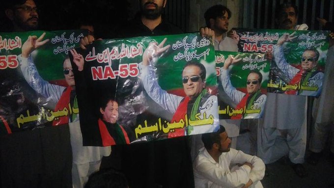 DfSQkSvWkAEcx2u.jpg:small