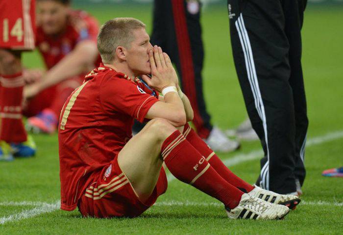 schweinsteiger3-vs-bayern-munich.jpg