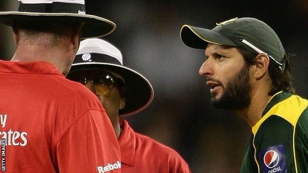 _100561404_afridi_getty.jpg