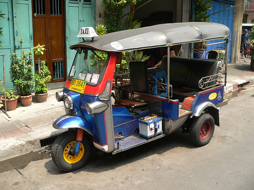 tuk-tuk.jpg