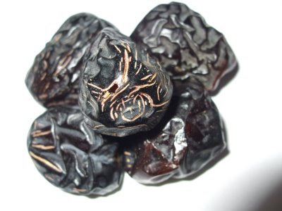 ajwa-dates.jpg