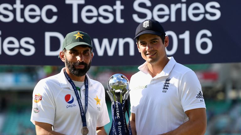 misbah-ul-haq-alastair-cook-england_3764828.jpg