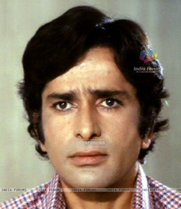 21294-shashi-kapoor.jpg
