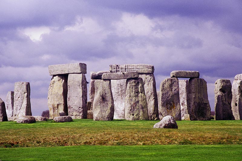 stonehenge.jpg