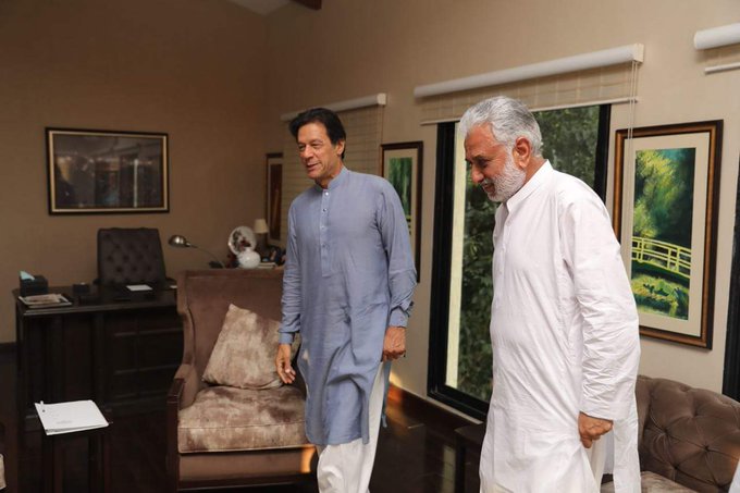 DeyLPNoXcAAc1n8.jpg:small